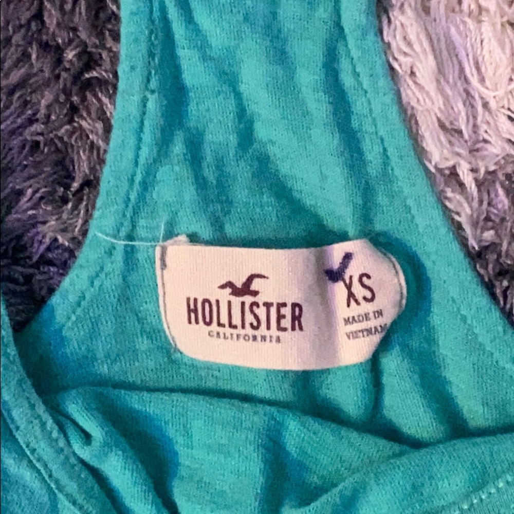 HOLLISTER TANK TOP - Picture 2 of 3